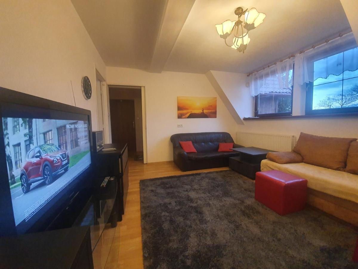스클라르스카포렘바 Czajka B&B 외부 사진